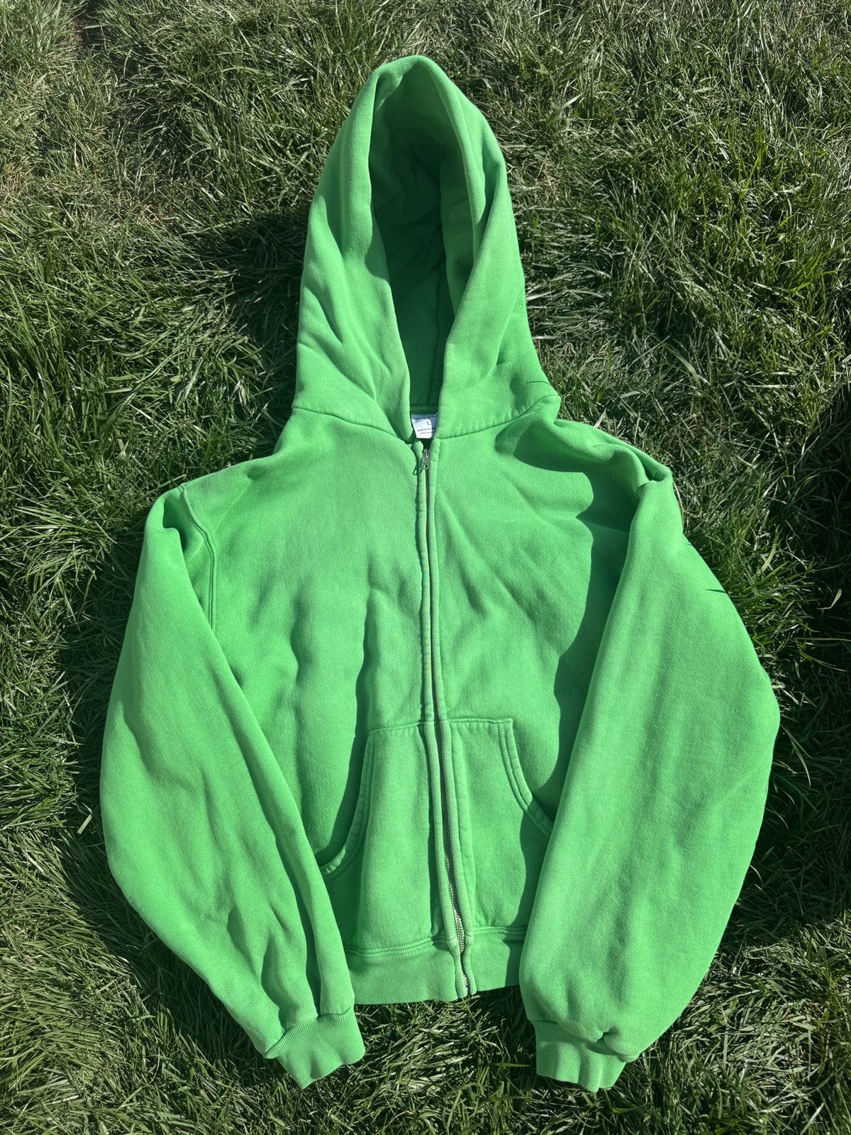 Akimbo Club Zip-Up Hoodie