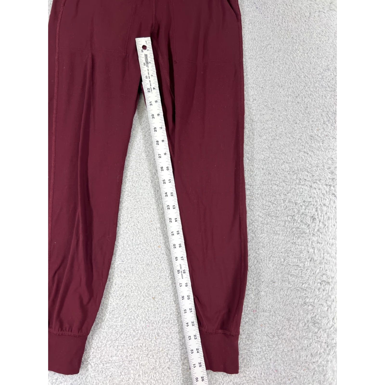 Lululemon Lululemon Align Jogger Pants Womens 0 Red Zip Pocket Athletic Yoga Wearing Size 25" / US 0 / IT 36 - 5 Thumbnail