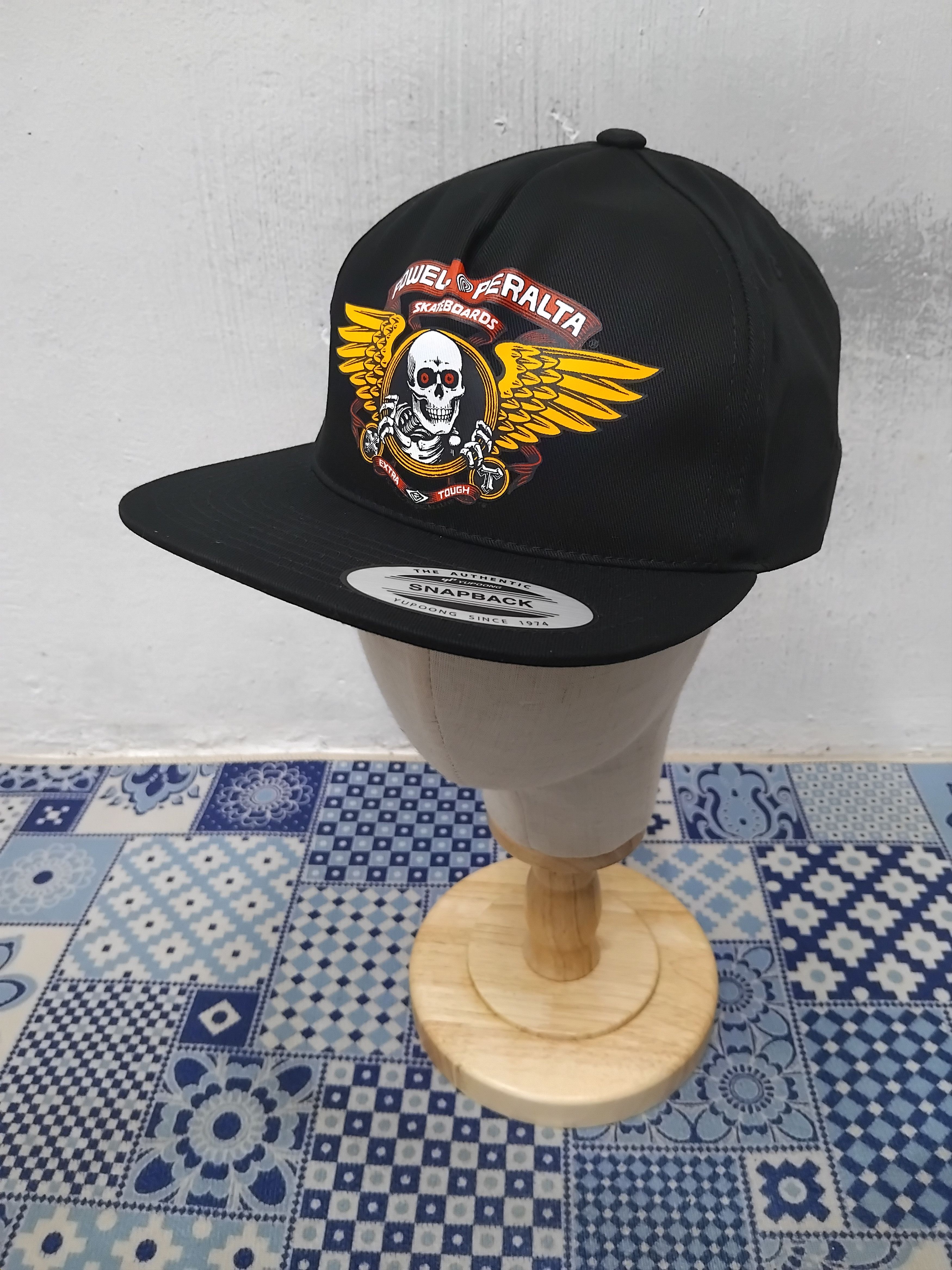 💥Powell Peralta Black colour skull winged cap