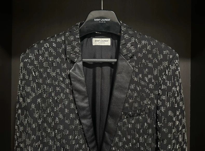 Yves Saint Laurent Saint Laurent Rhinestone bead tube suit 2502-Nextarrow Size 48R - 3 Thumbnail