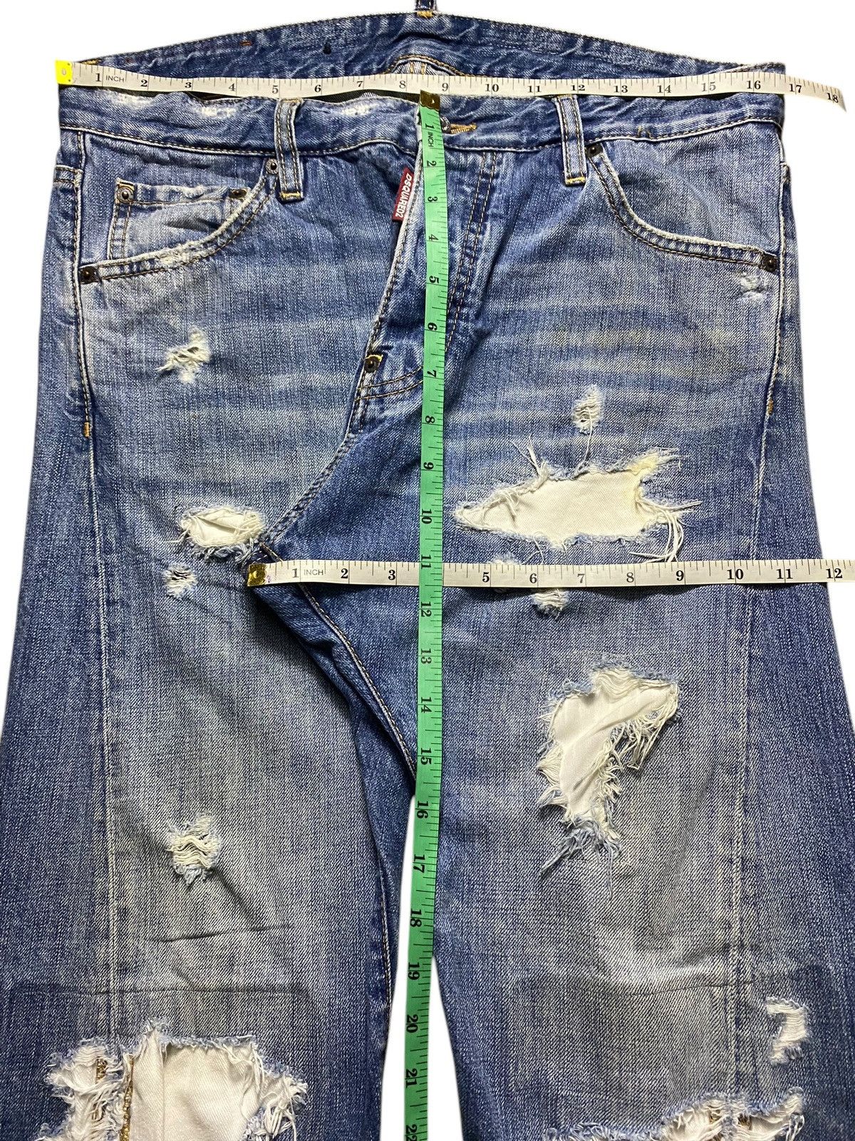 Dsquared2 Vintage Dsquared2 Blue Wash Distressed Skinny Jeans Size US 33 - 14 Thumbnail