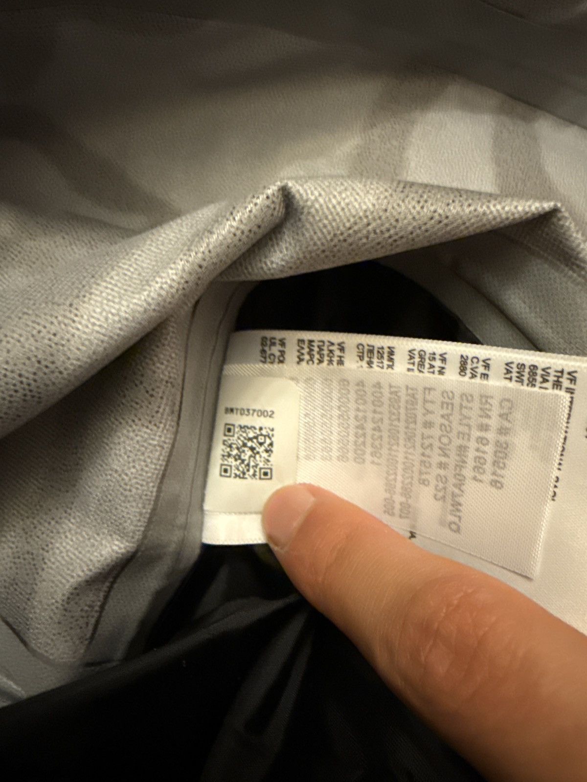 Kaws × The North Face North Face x KAWS Freeride Jacket Size US M / EU 48-50 / 2 - 7 Thumbnail