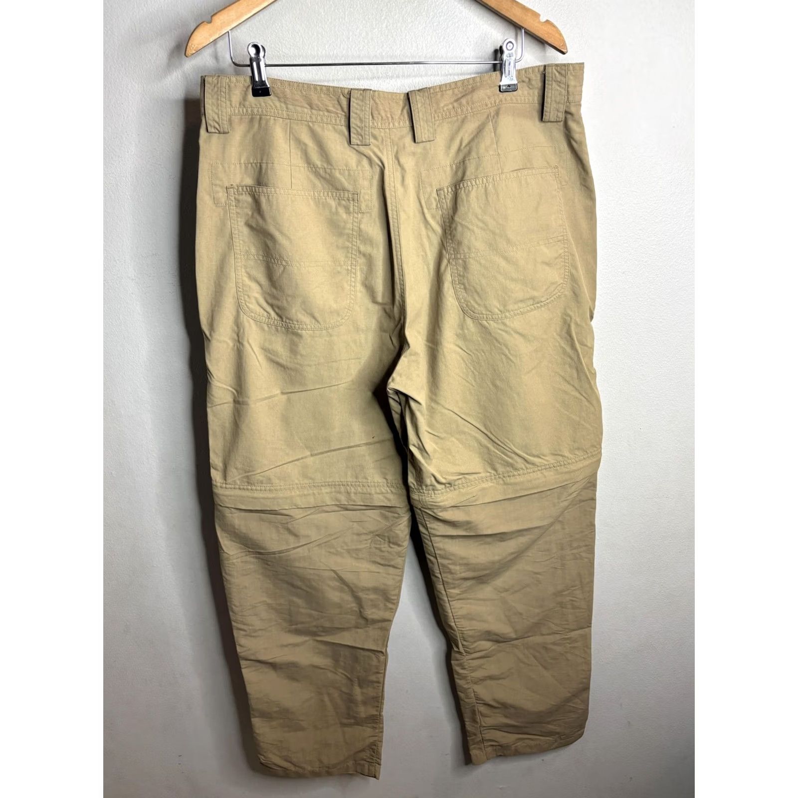 Vintage L.L. Bean Pants Mens 36x34 Beige Nylon Quick Dry Pockets Zip Hiking Trail Casual Travel Summer 36W 34L Womens Mens Boys Girls Size US 36 / EU 52 - 4 Thumbnail