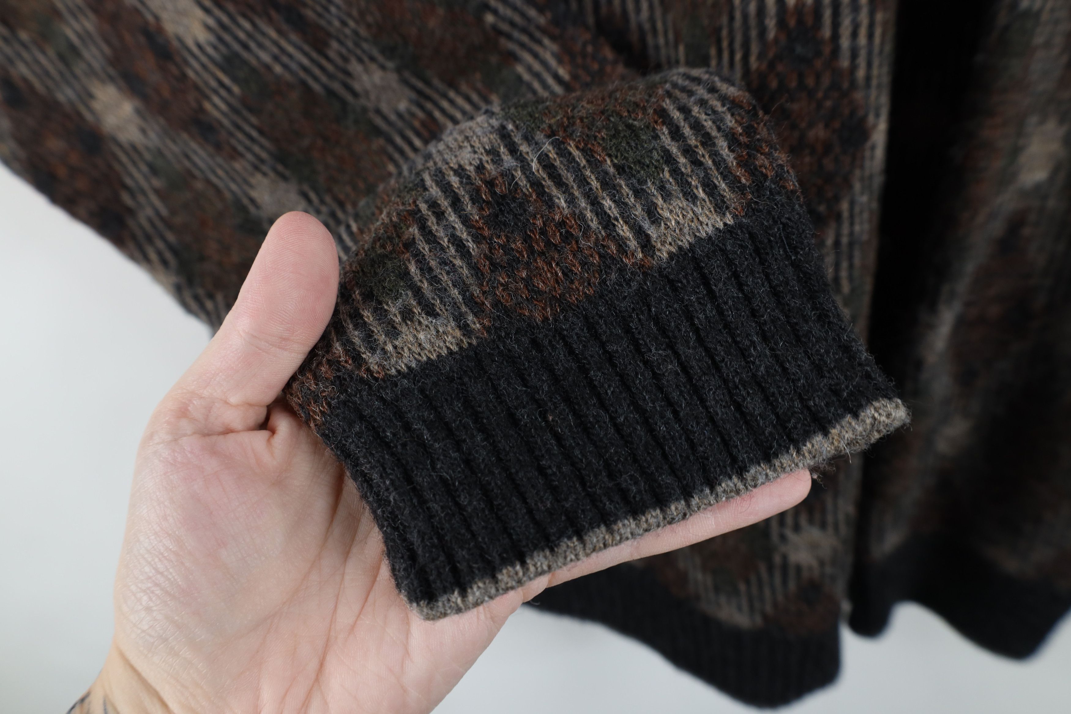 Vintage Vintage 90s Streetwear Blend Argyle Knit Collared Sweater Size US L / EU 52-54 / 3 - 6 Thumbnail