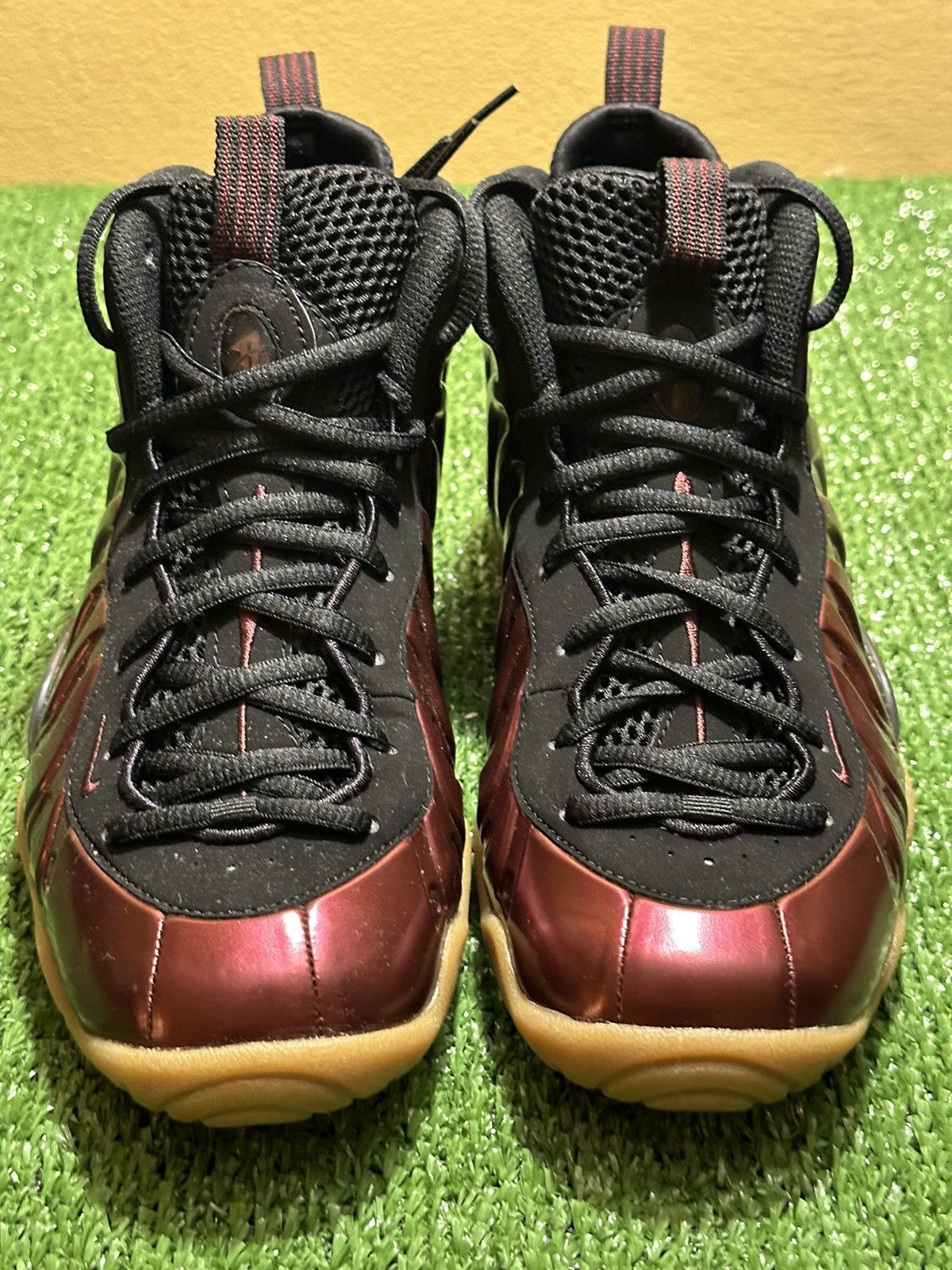Nike Nike Foamposite One ‘Maroon’ Size US 6 / EU 39 - 3 Thumbnail