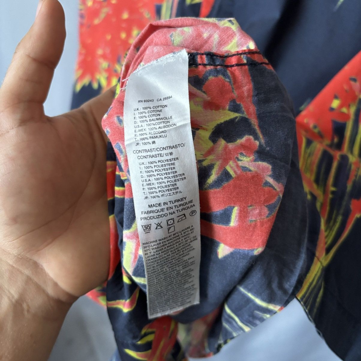 Diesel Diesel Aloha shirt vintage rare medium Size US M / EU 48-50 / 2 - 4 Thumbnail