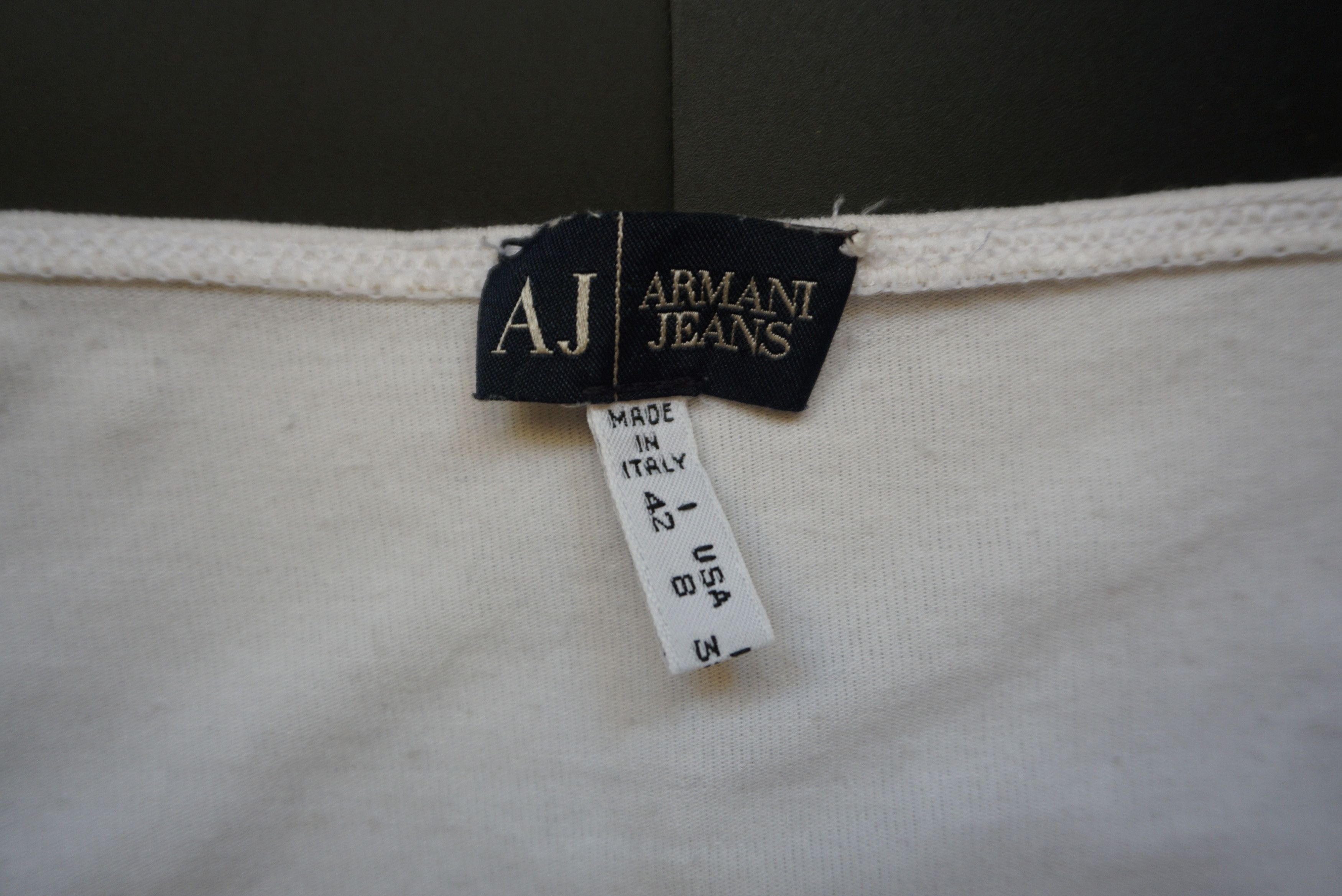 Armani Womens genuine Armani Jeans slim fit top M designer blouse Size M / US 6-8 / IT 42-44 - 14 Thumbnail