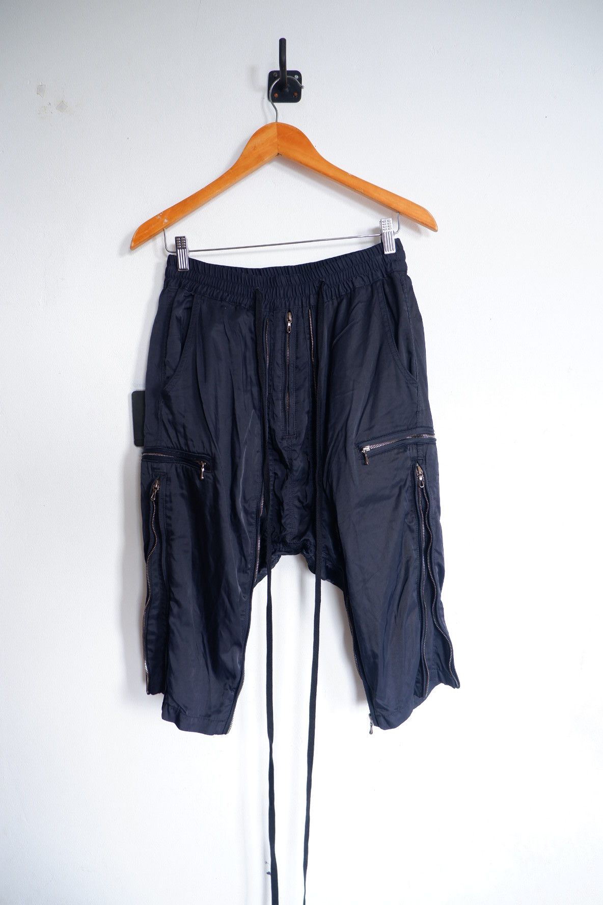 Julius Neurbanvolker Zipper Shorts