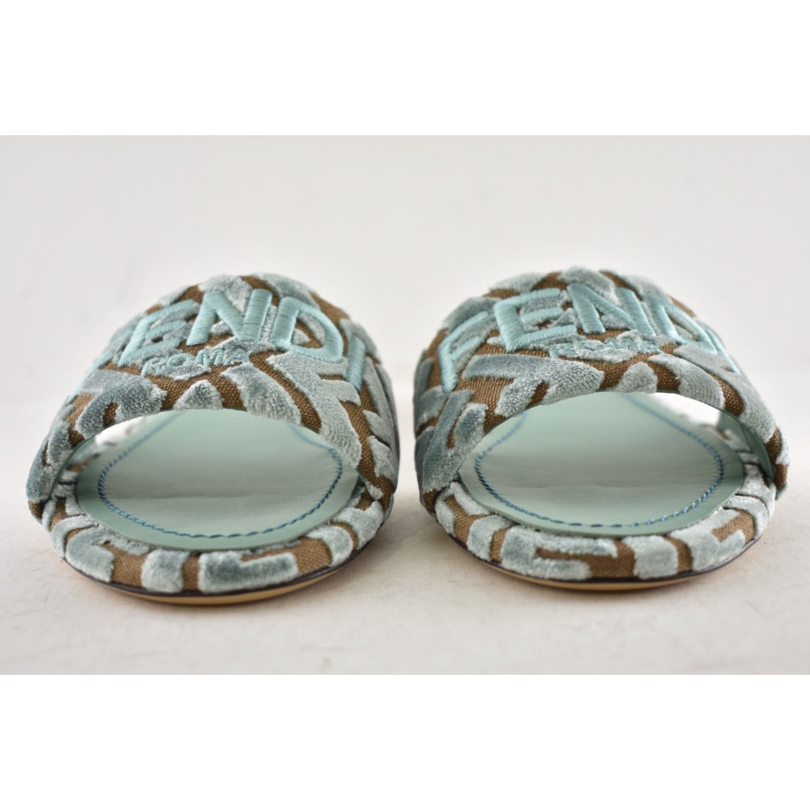 Fendi Fendi Sunshine Velvet FF Logo Menta Green Mule Slide 40 Size US 10 / IT 40 - 9 Thumbnail