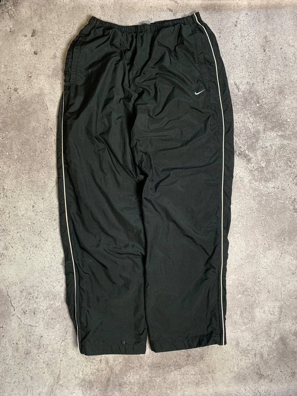 Nike Nike Nylon Pants Vintage Drill Size US 32 / EU 48 - 1 Thumbnail