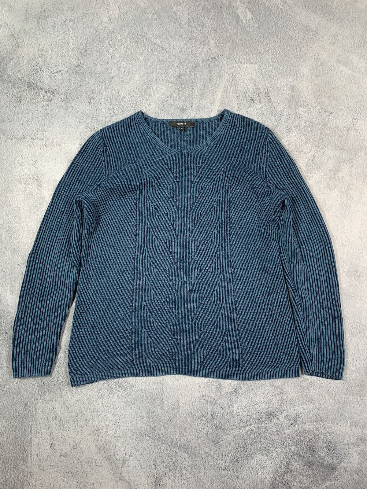 Japanese Brand × Vintage Vintage Y2K Japanese style sweater streetwear size M Size M / US 6-8 / IT 42-44 - 1 Thumbnail