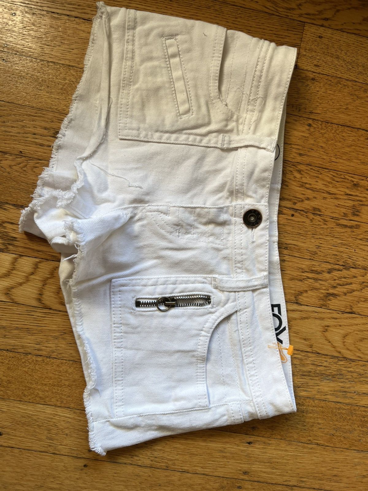 Fox Racing "RARE" FOX MOTO LOW-RISE CUT OFF STYLE LOGO SHORT Size 26" / US 2 / IT 38 - 1 Thumbnail