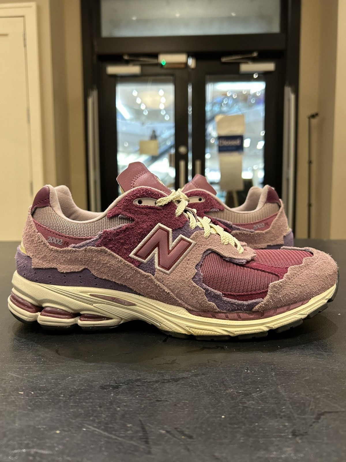 New Balance New Balance 2002R Protection Pack Pink Size US 11.5 / EU 44-45 - 2 Thumbnail