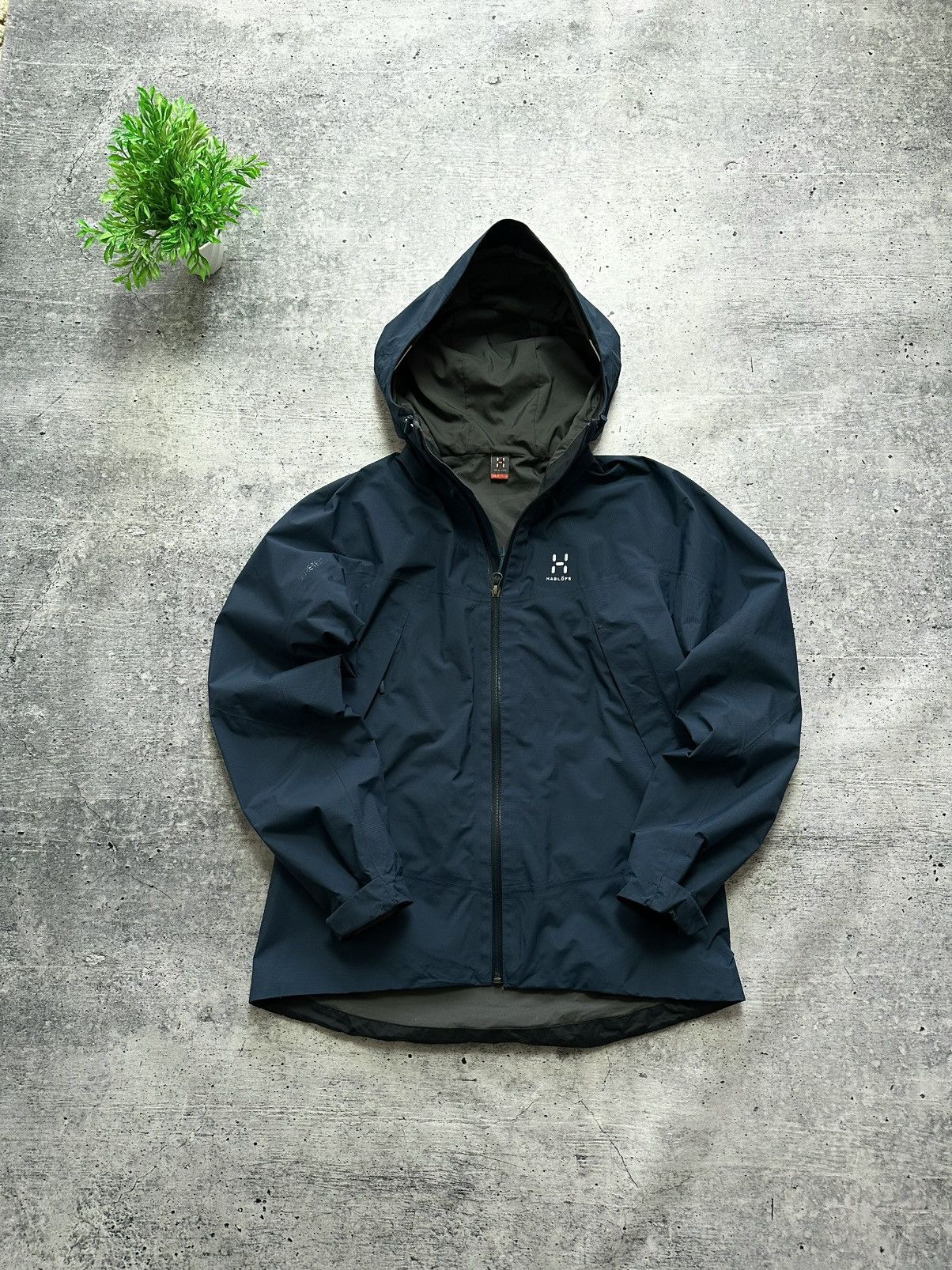 Haglofs Haglofs Outdoor Gore-Tex Virgo Hood Ski Jacket Size M / US 6-8 / IT 42-44 - 1 Thumbnail