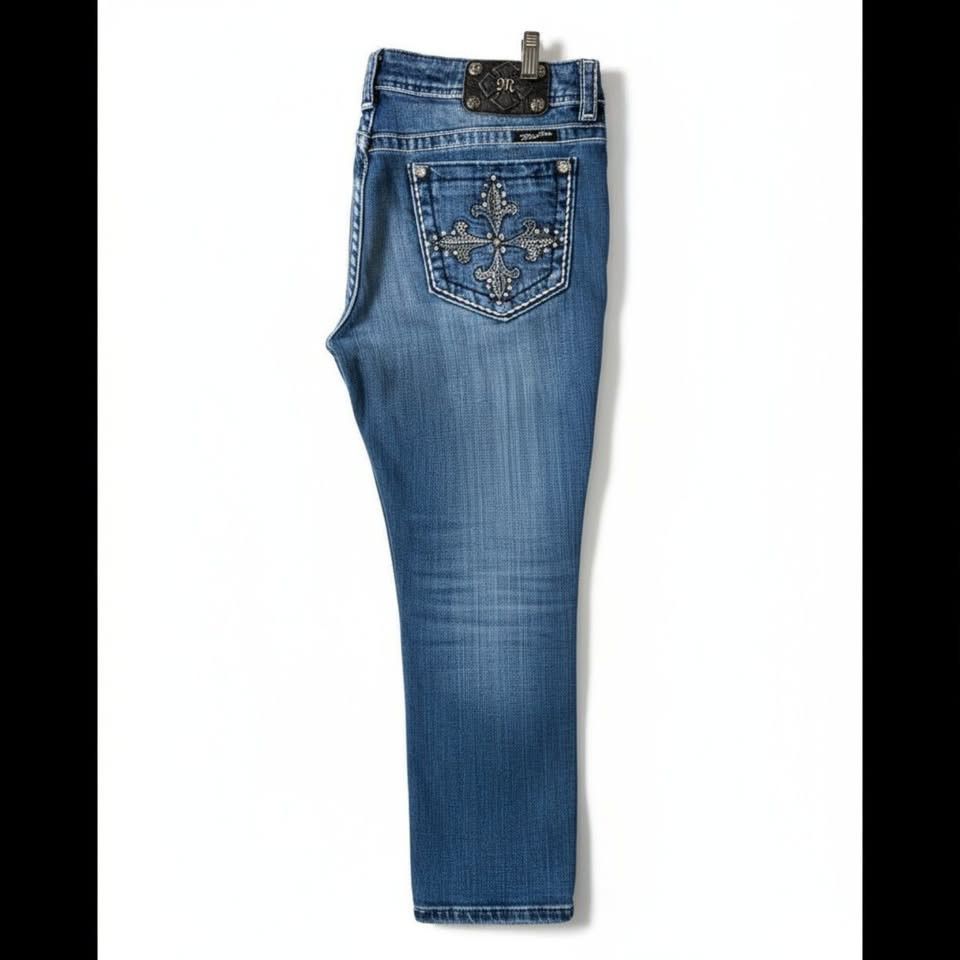 Other Miss Me Jeans, 30 x 32 inches -- ITEM #3378 Size US 30 / EU 46 - 4 Thumbnail