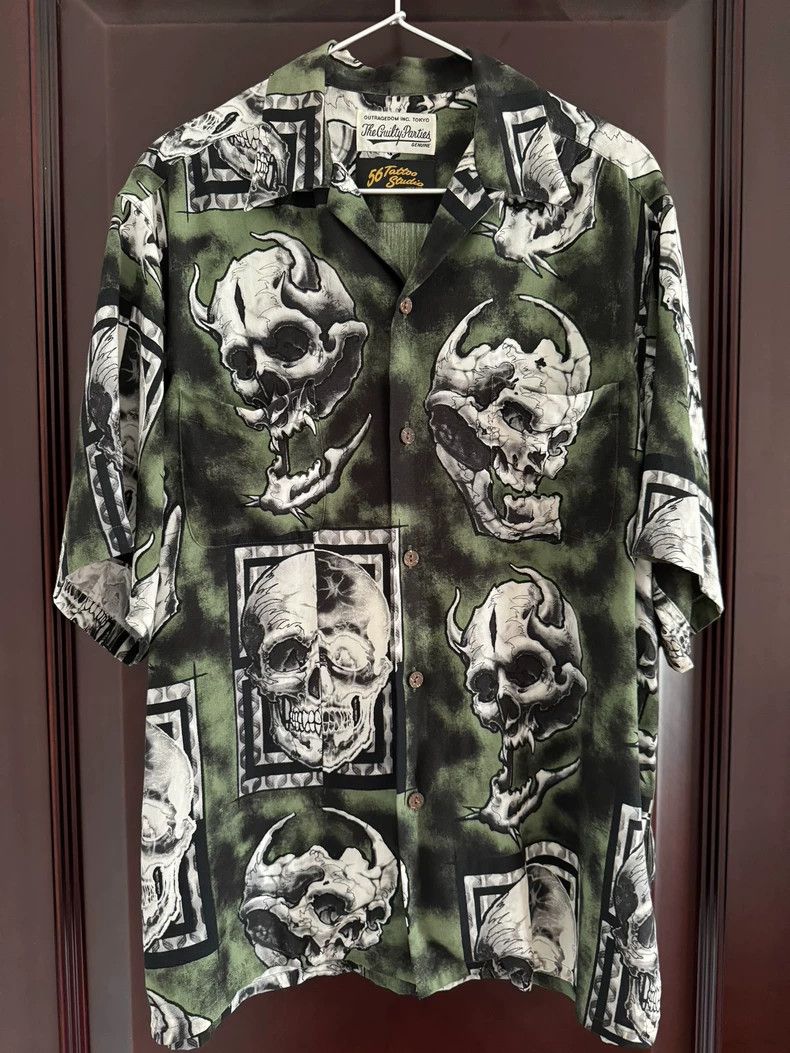 Wacko Maria Wacko Maria 56Tatto Collaboration wears a wash-and 