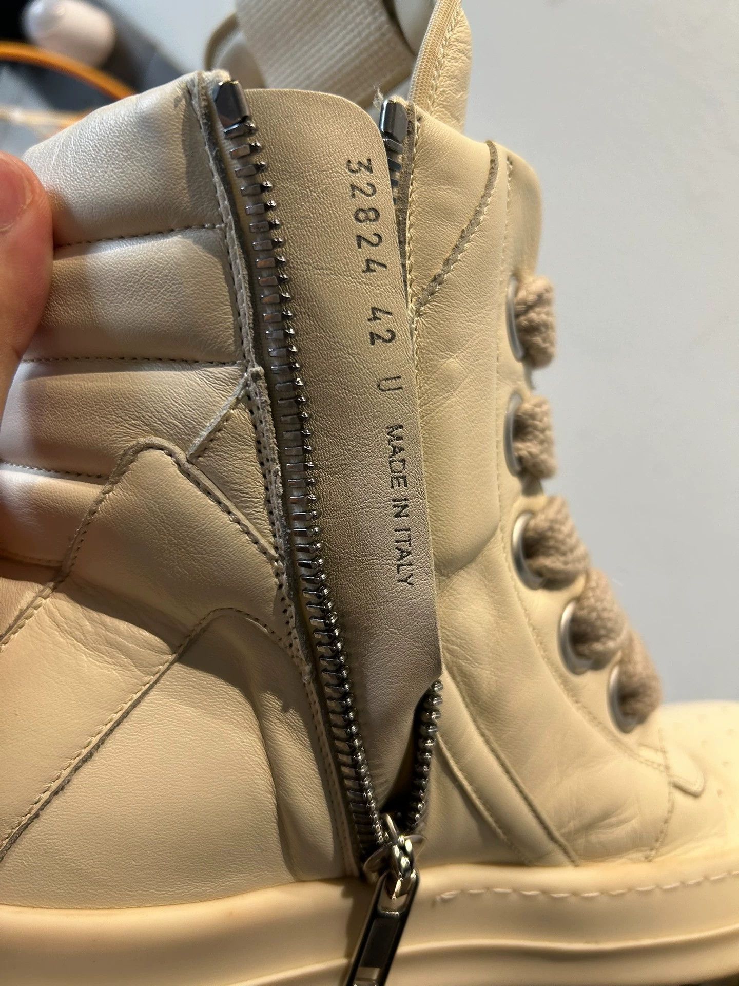 Rick Owens Rick Owens main line all-white chunky lace-up triangle shoes Size US 9 / EU 42 - 7 Thumbnail