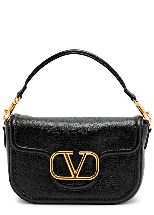 o1s22i1n0924 Size: OS / Leather Shoulder Bag in Black