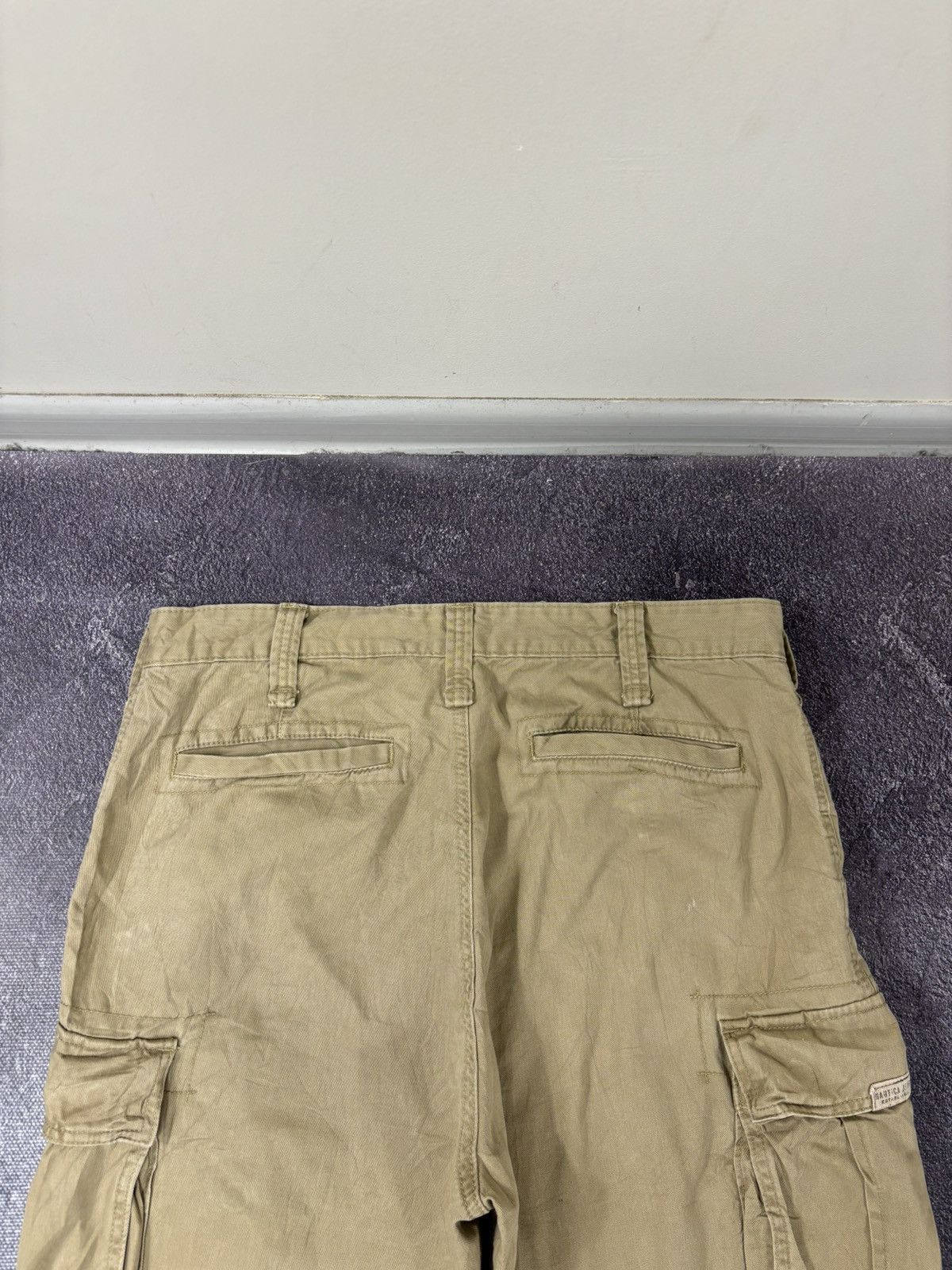 Nautica Vintage Nautica Y2K Beige Utility Hype Outdoor Cargo Shorts Size US 36 / EU 52 - 16 Thumbnail