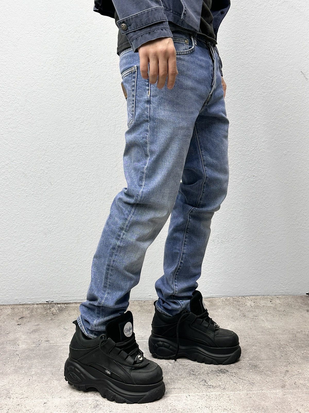 Carhartt Carhartt Blue Slim Denim Pants Excellent Condition Size 30 Size US 30 / EU 46 - 13 Thumbnail