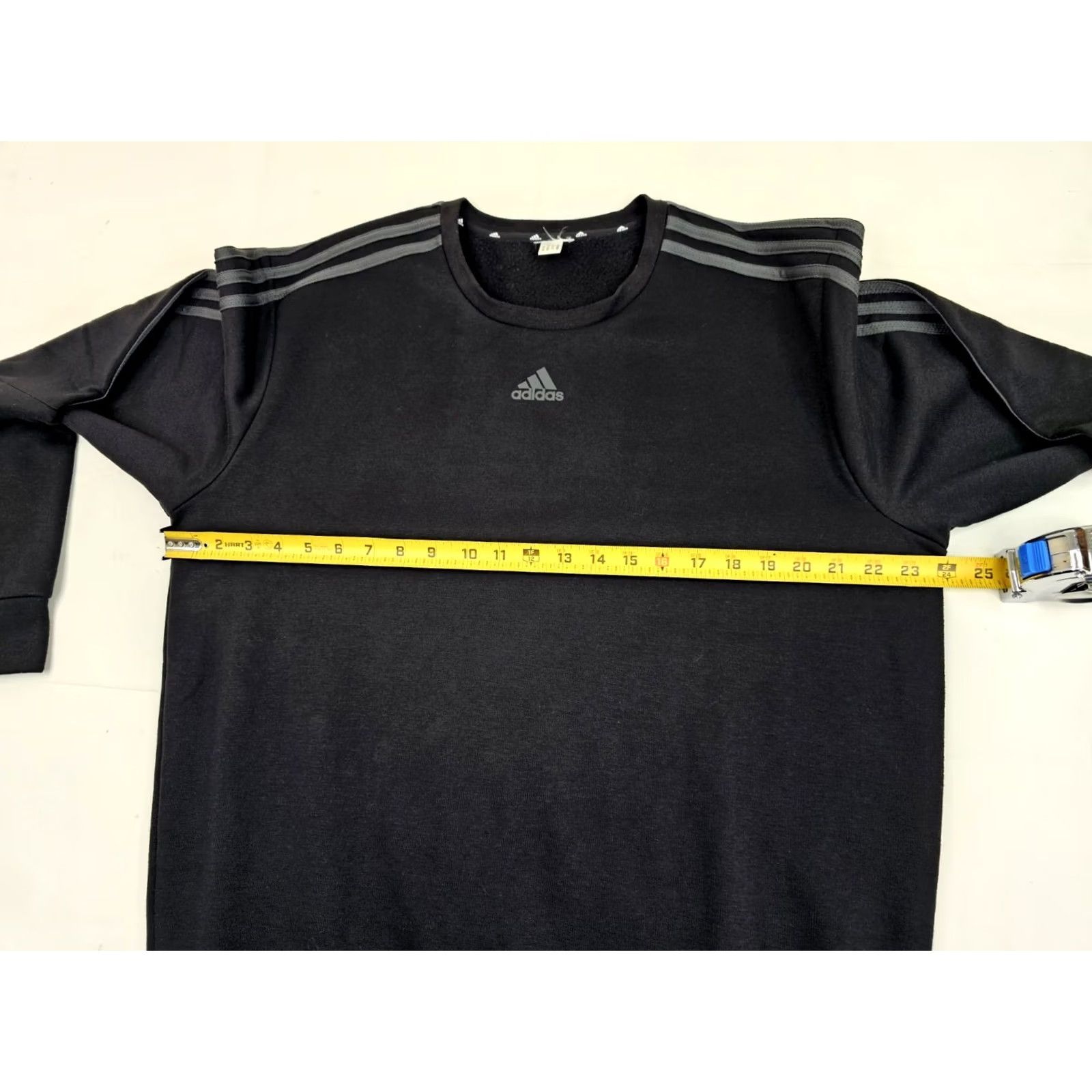 Adidas Adidas Pullover Crew Neck Athletic Sweater Men XL Black Logo 3 Stripe Vintage Crewneck Front Sleeve Sweatshirt Shirt Mens Size US XL / EU 56 / 4 - 3 Thumbnail