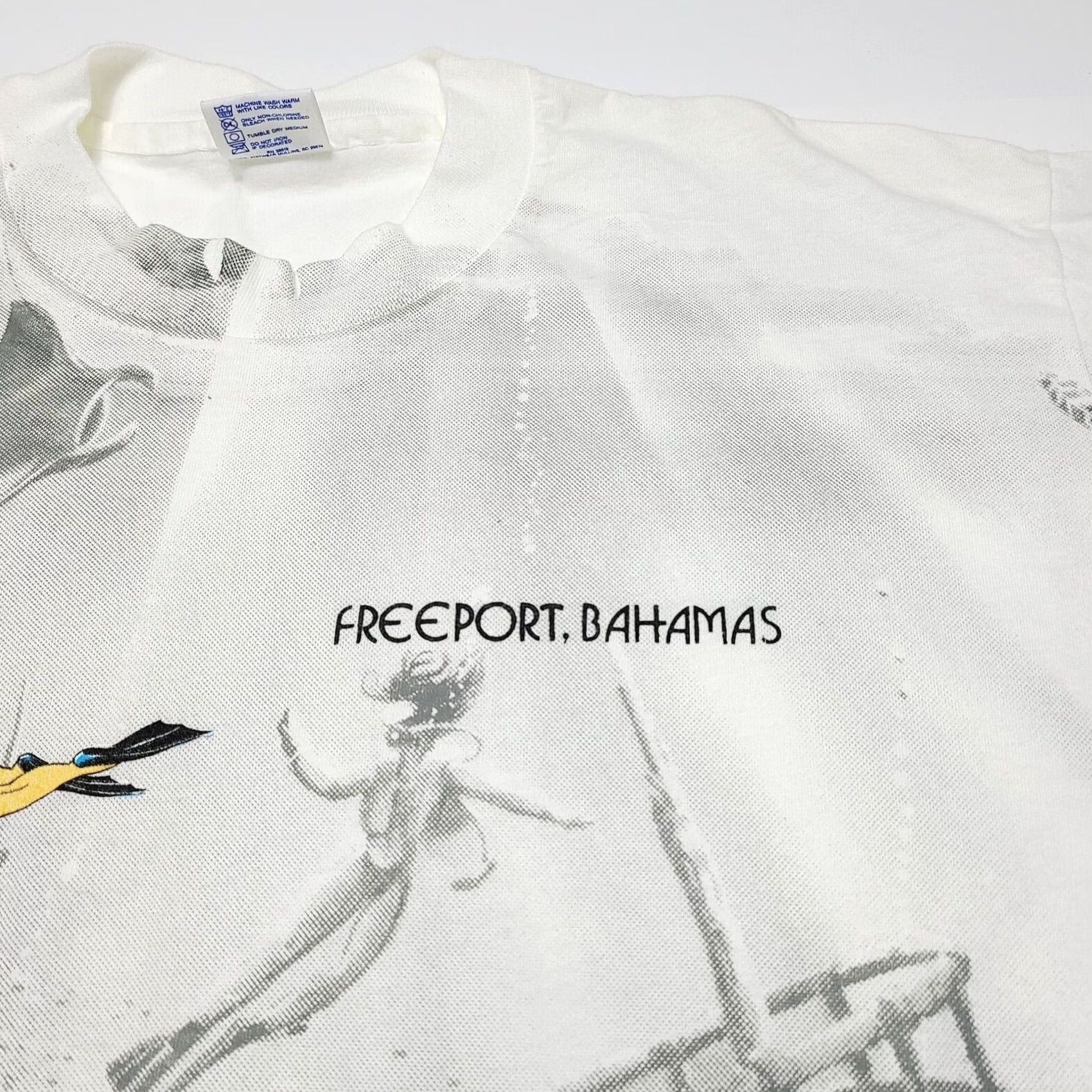 Anvil VINTAGE Underwater Ocean T-Shirt AOP Marine Stitch 90s Hanes Beefy-T Mens Size L White Crew Neck Short Sleeve Graphics 90s Mens Size US L / EU 52-54 / 3 - 4 Thumbnail