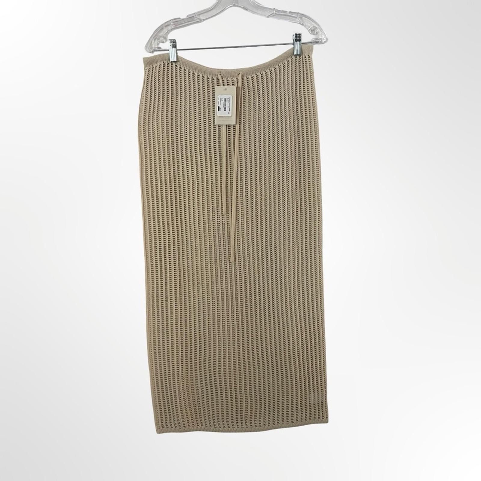 ELAN Elan Beige Knit Long Skirt with Vertical Rib Detail size S Size 28" / US 6 / IT 42 - 1 Thumbnail
