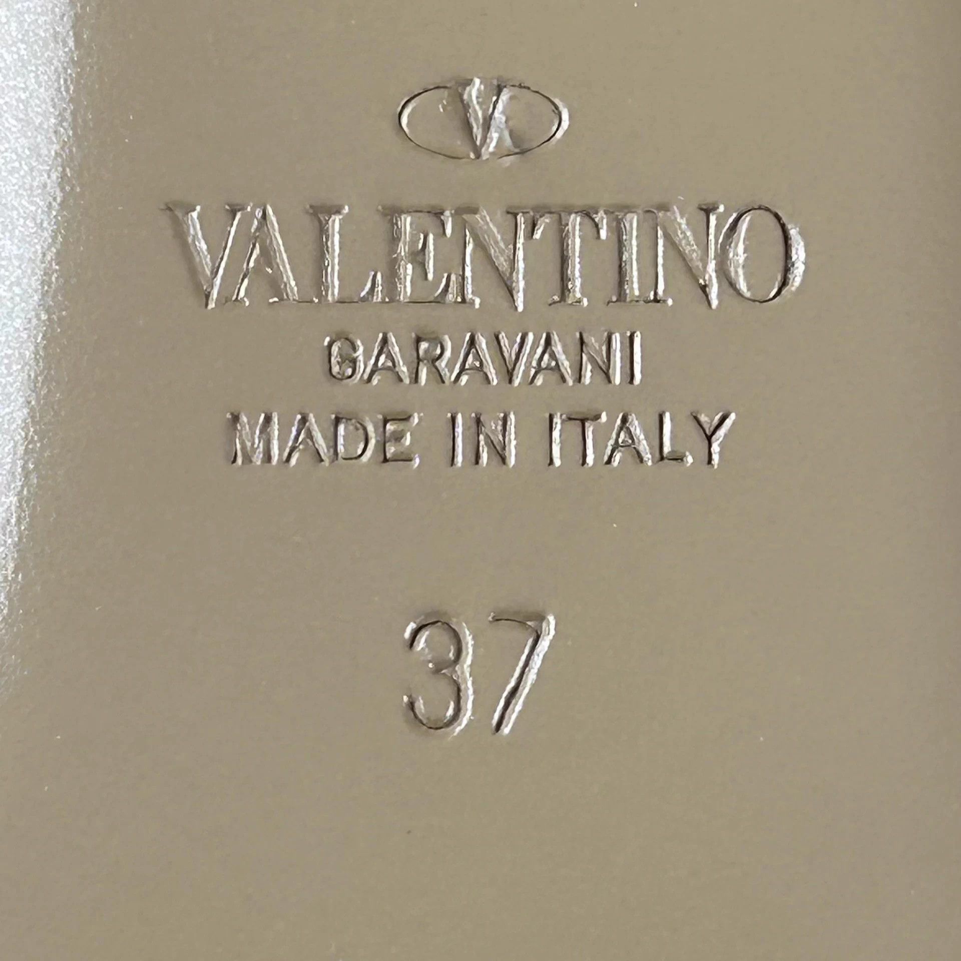 Valentino Valentino Beige Gold Large Stud Mules EUR37 Size US 6 / IT 36 - 7 Thumbnail