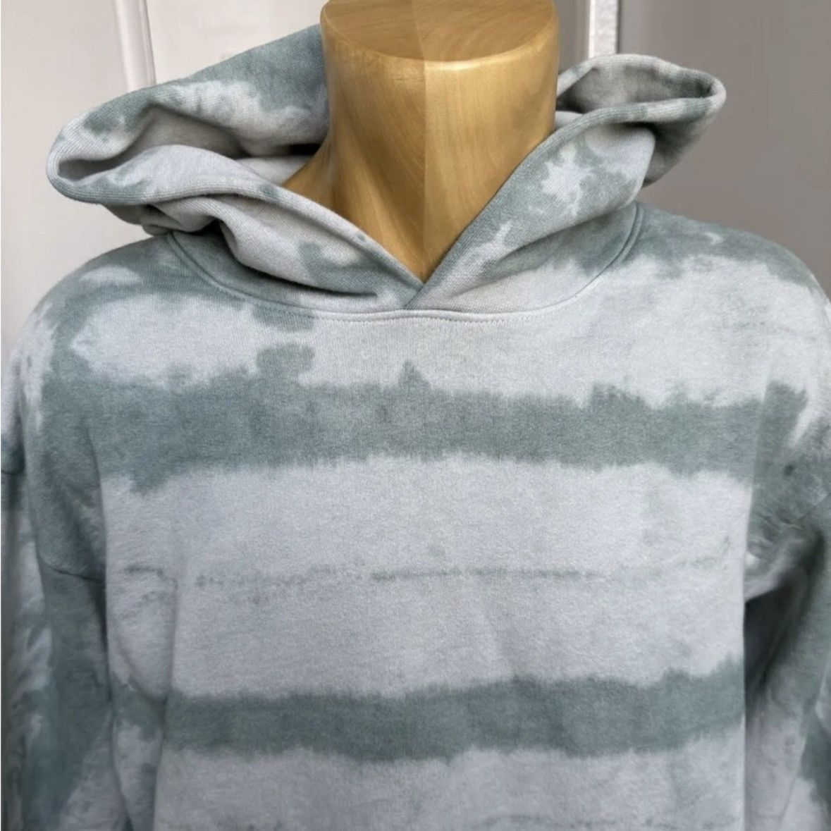 Clothing Sweatshirts Talentless Tie Dye Hoodie NEW TALENTLESS