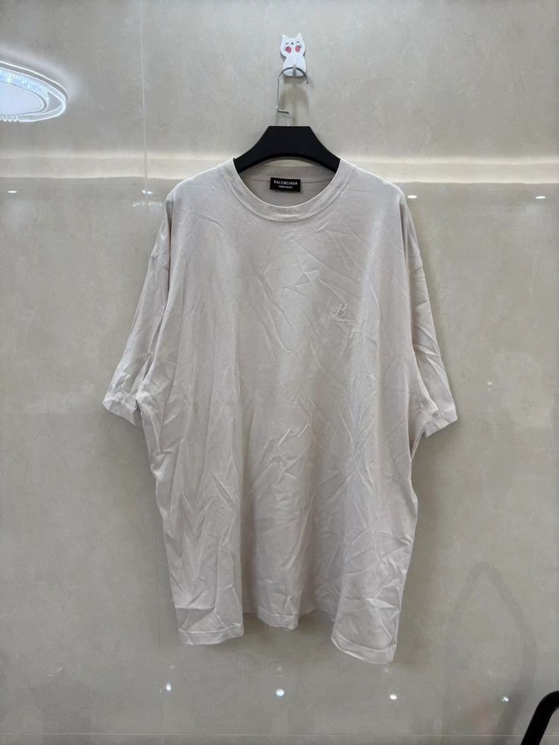 Balenciaga Balenciaga Hotel Resort Embroidered logo Short Sleeve Size US M / EU 48-50 / 2 - 1 Thumbnail