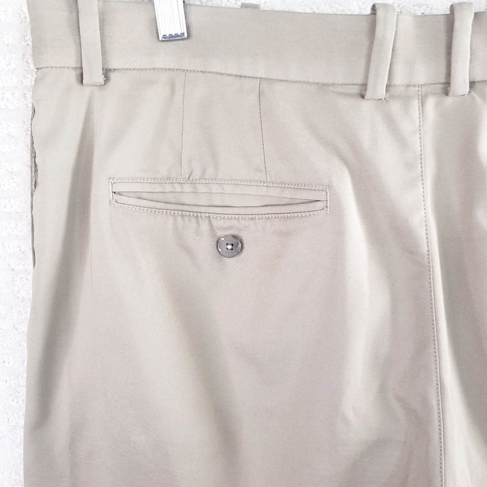 Nike Nike Dri-fit Shorts Mens 36x10 Khaki Tan Golf Performance Stretch Standard Fit Size US 36 / EU 52 - 6 Thumbnail