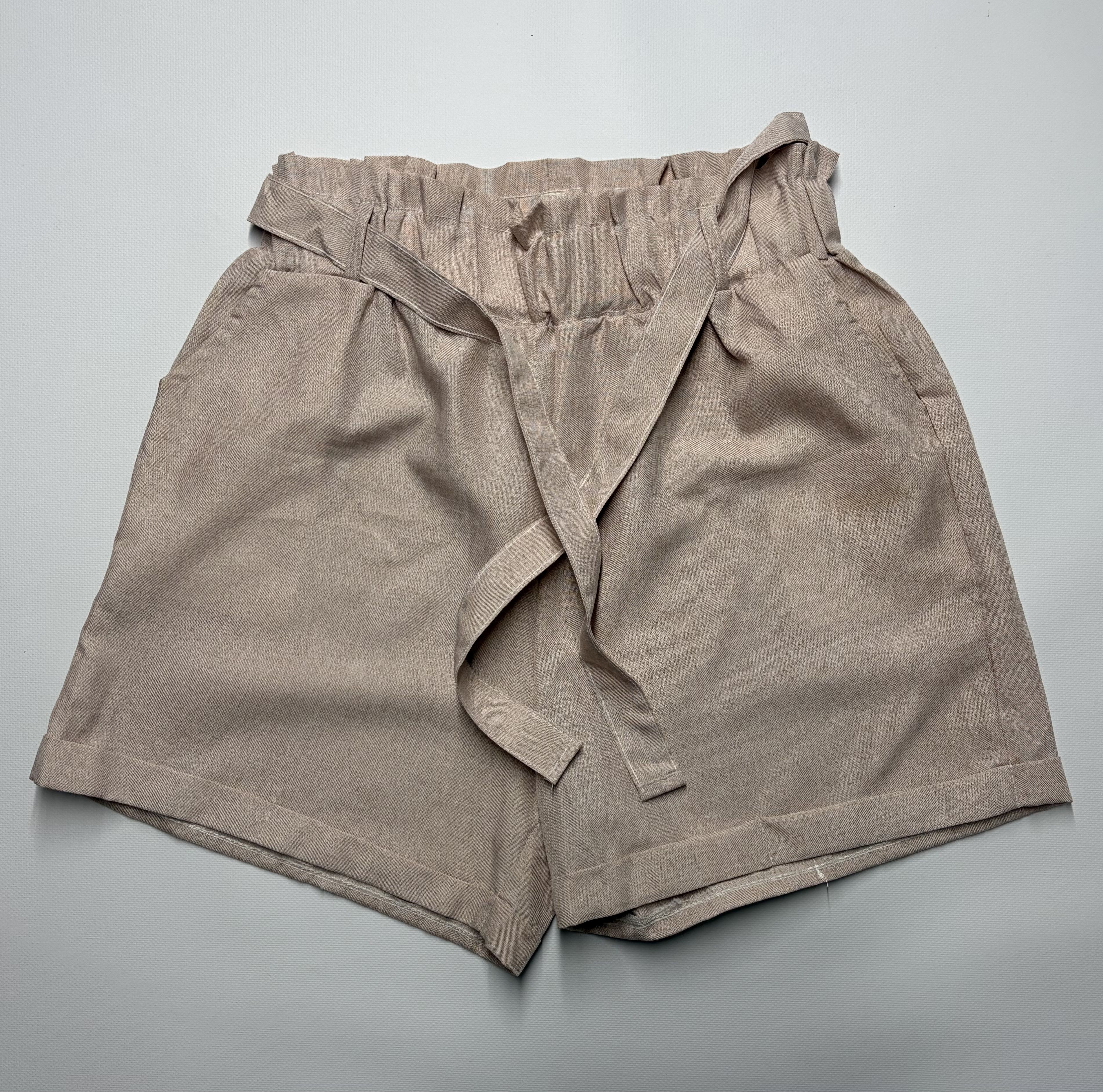 Vintage Vintage Women's Shorts Size 28" / US 6 / IT 42 - 1 Thumbnail