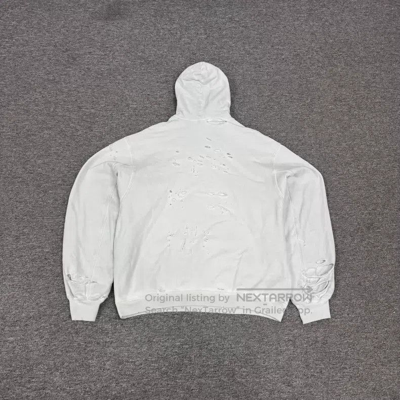 Balenciaga Balenciaga Letter Embroidered Fleece Hoodie Size US XXS / EU 40 - 2 Thumbnail