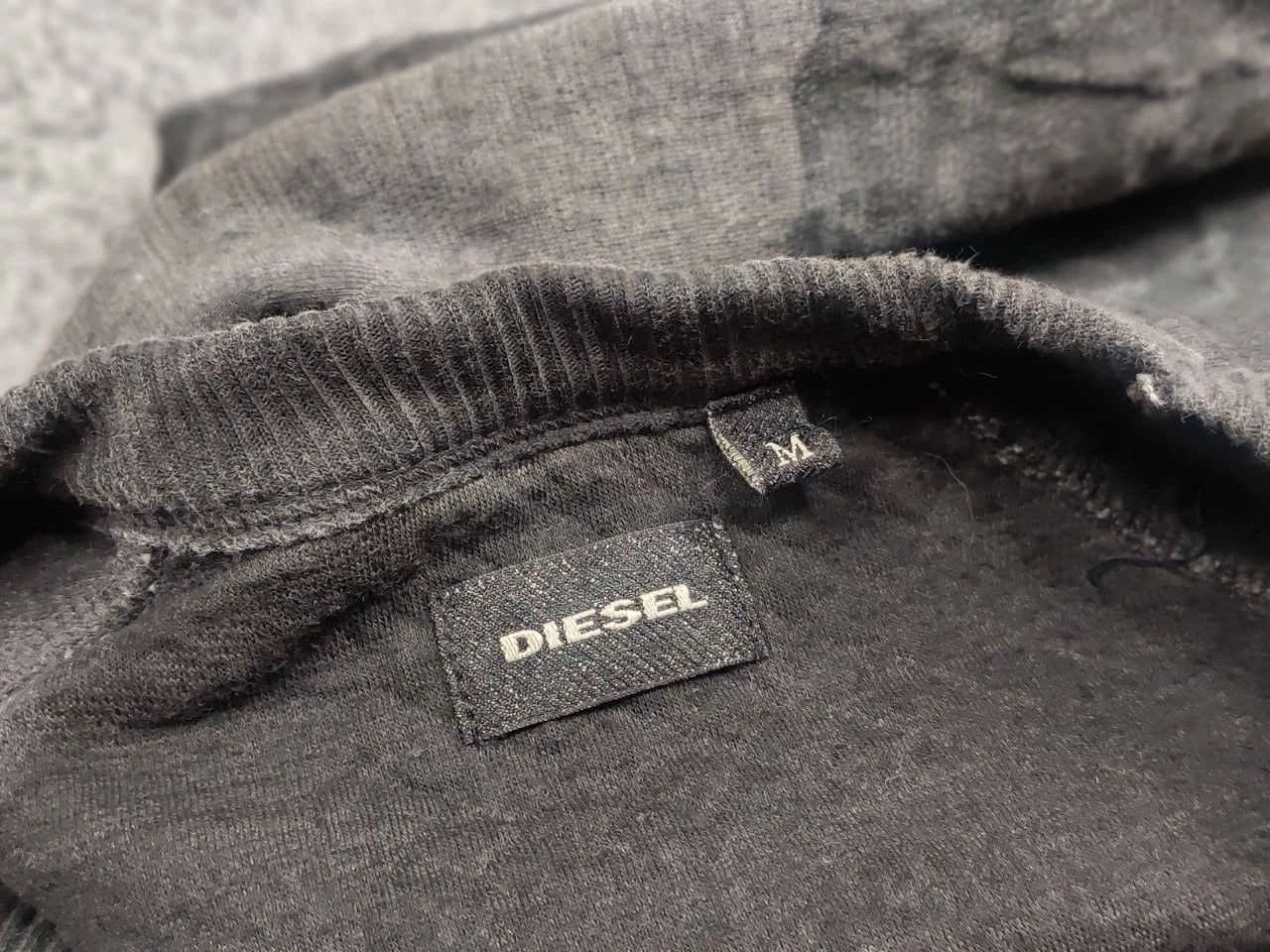 Diesel Diesel Snake Gray Faded Oversized Sweatshirts Vintage Style Size US M / EU 48-50 / 2 - 12 Thumbnail