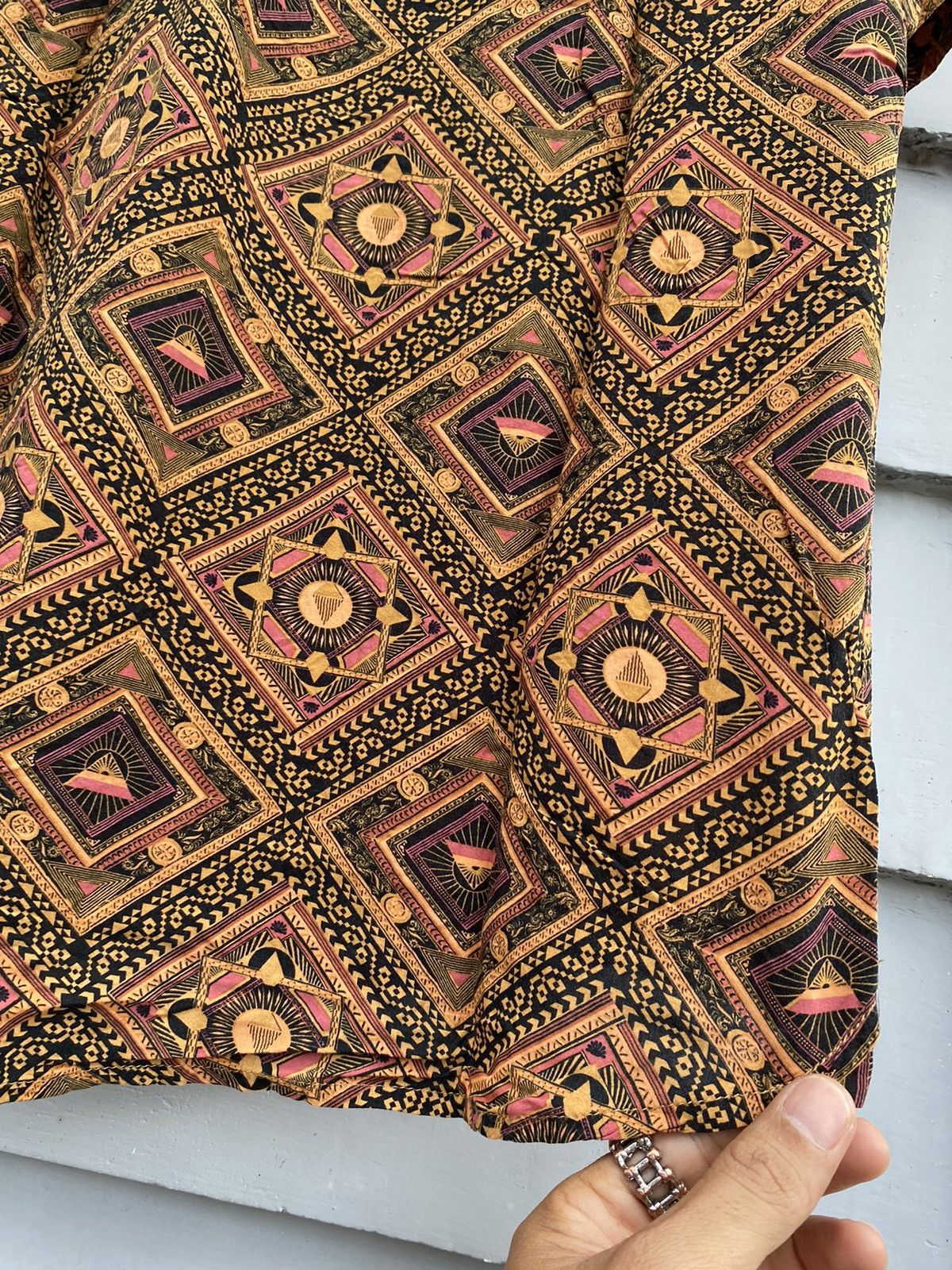 Volcom Volcom Stone Graphic Triangle Print Traditional Batik Style Size US S / EU 44-46 / 1 - 16 Thumbnail