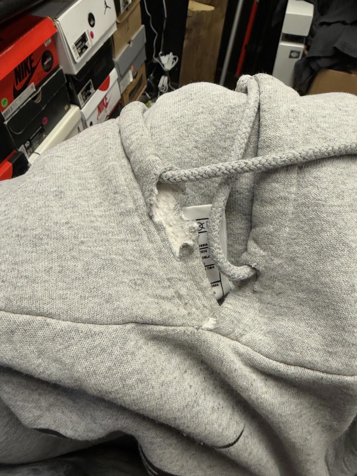 Nike Spurs Center Check Nike Hoodie — XL — Size US XL / EU 56 / 4 - 4 Thumbnail