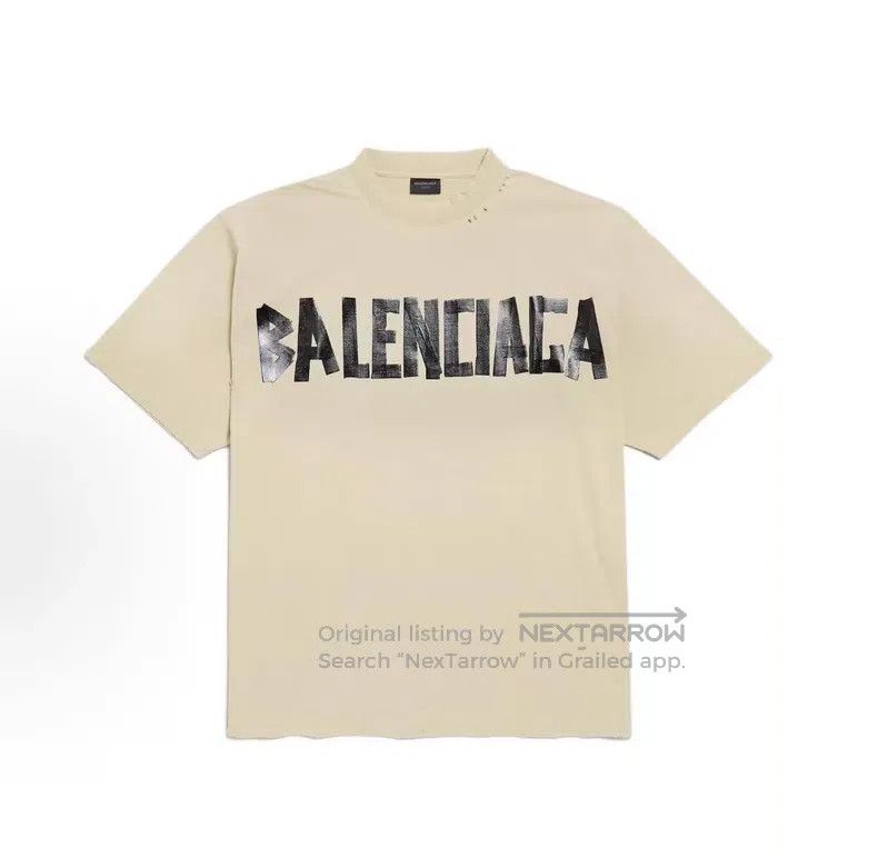Balenciaga Balenciaga Letter Printed Worn Short Sleeve Round Neck T-S Size US S / EU 44-46 / 1 - 1 Thumbnail