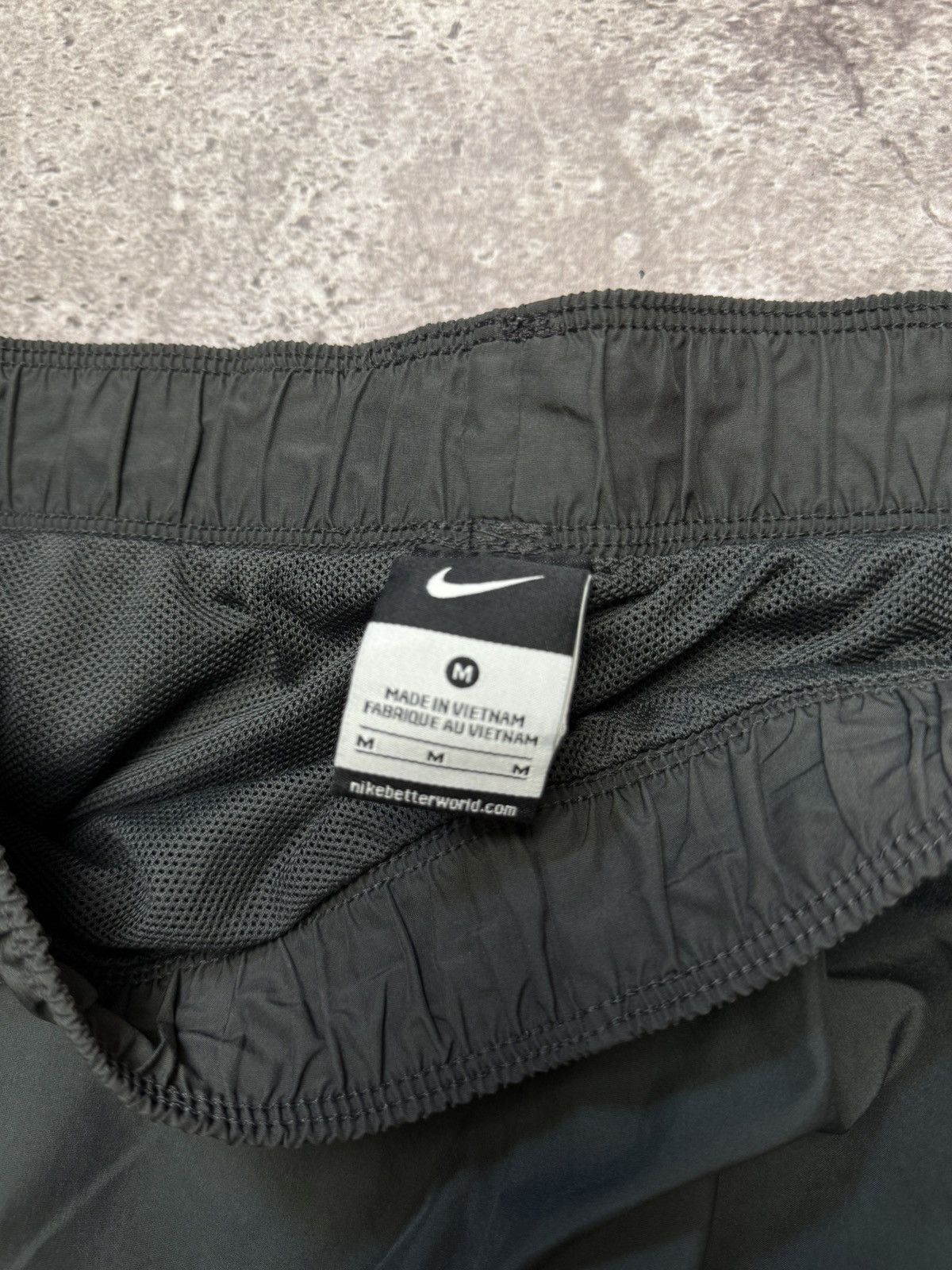 Nike × Vintage Vintage Nike Nylon Sweatpants 90s Y2K Size US 32 / EU 48 - 4 Thumbnail