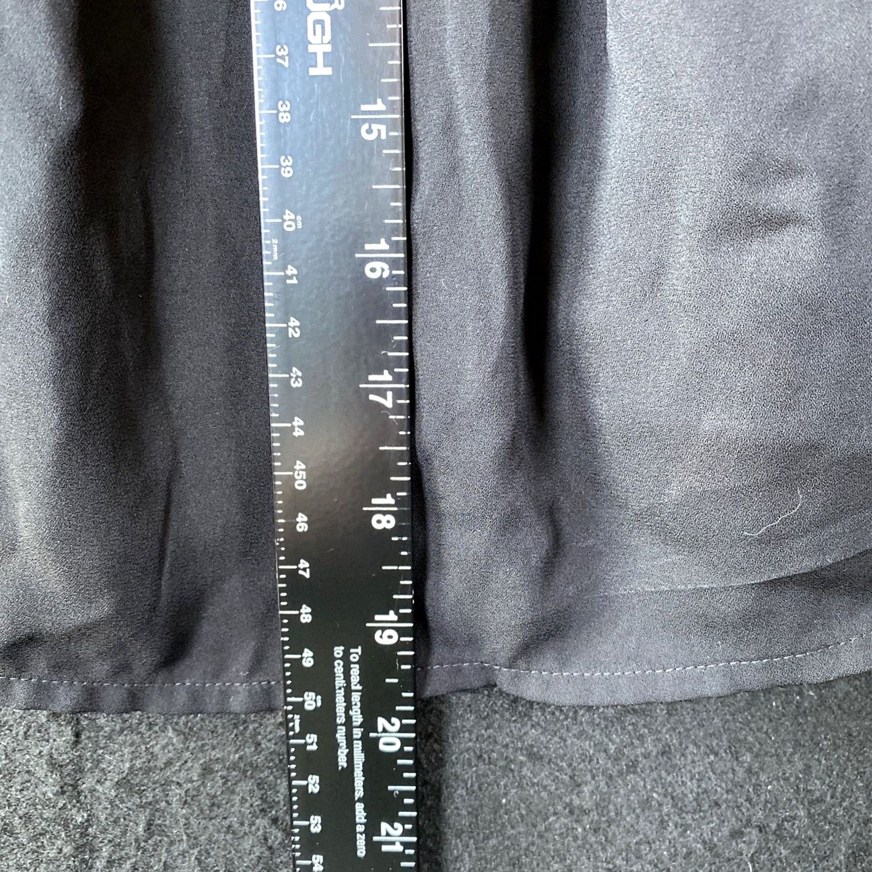 Express Express Blouse Gray Long Sleeve Boat Neck S Womens Size S / US 4 / IT 40 - 7 Thumbnail
