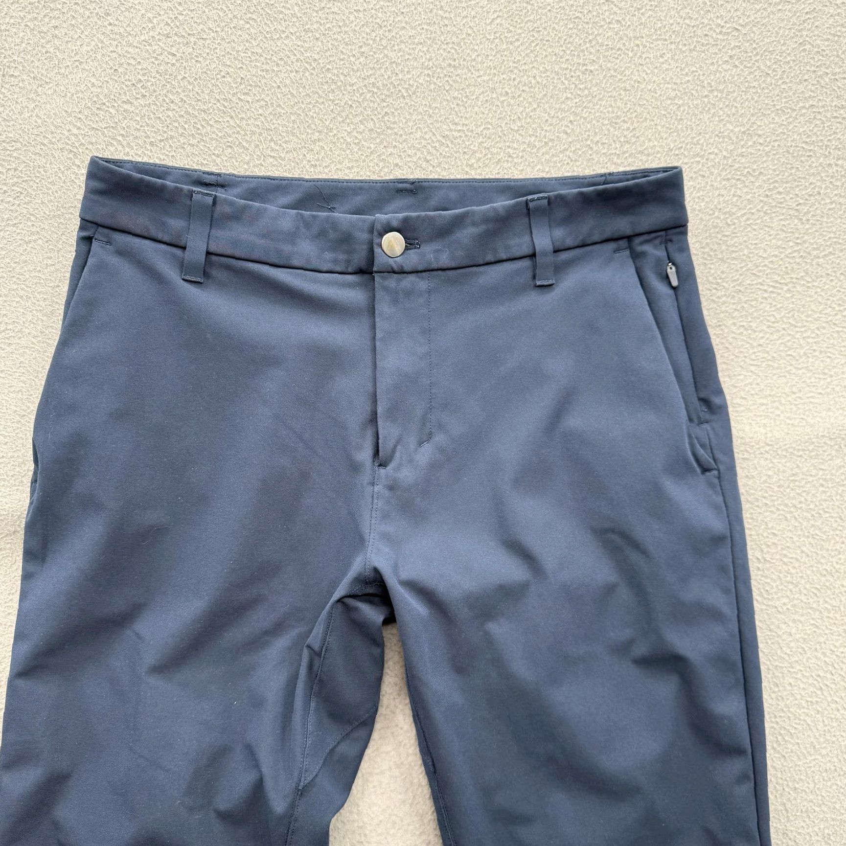 Lululemon Lululemon Pants Mens 31 Slim Blue Chino Golf Casual Flat Front Zip Fly Pockets Logo Tapered Modern 29in 32in Waist Women? Mens Size US 31 - 8 Thumbnail
