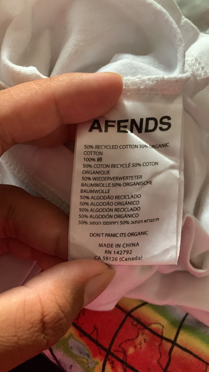 Afends by our mates in china BNWT Afends - Sativa - GLOBAL WARMING Size US L / EU 52-54 / 3 - 10 Thumbnail