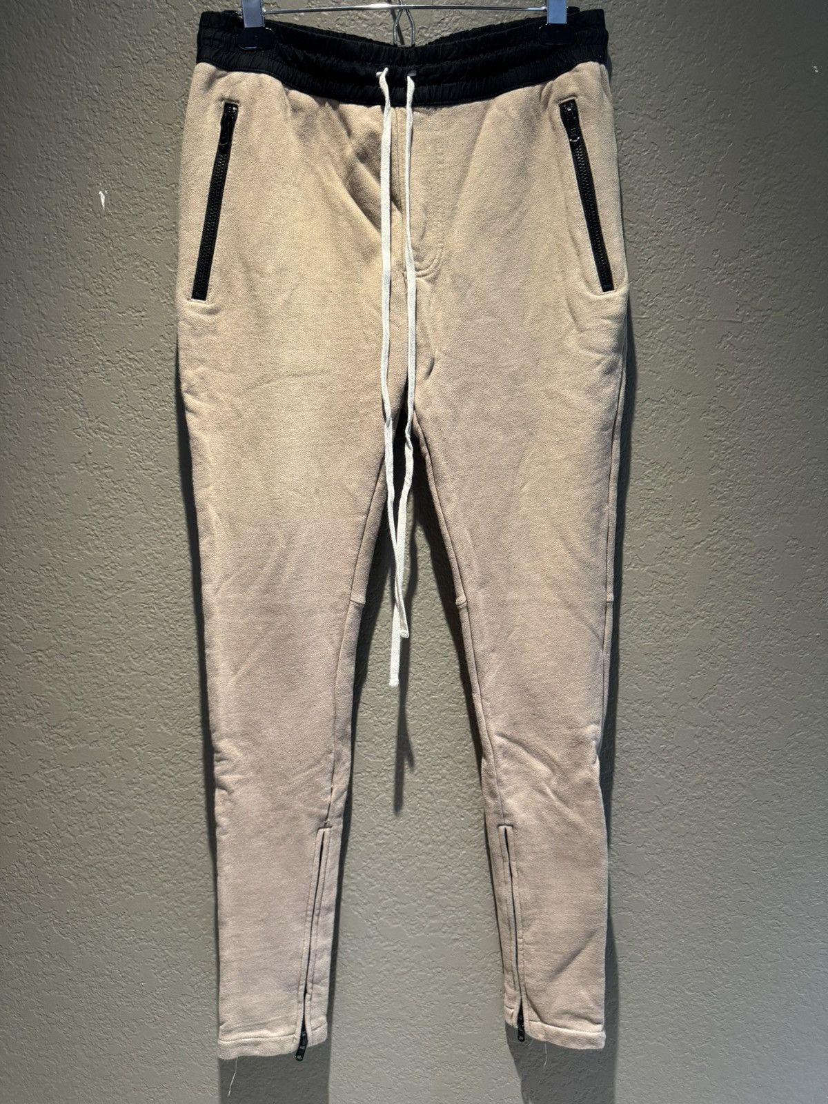 Fear of God Fear of God Essentials First Collection Beige Joggers Zipper Size US 29 - 1 Thumbnail