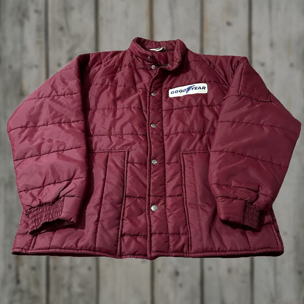 Vintage VINTAGE Goodyear Puffer Jacket Mens L Red 80s Size Large Size US L / EU 52-54 / 3 - 1 Thumbnail