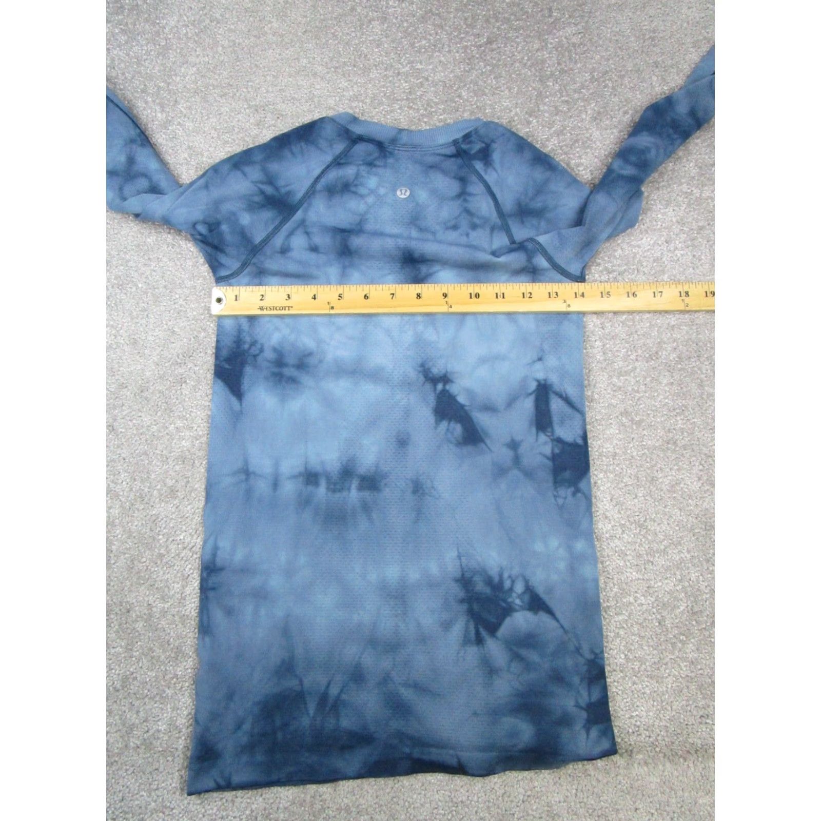 Lululemon Lululemon Swiftly Tech Shirt Womens 3XS Blue Tie Dye Marble Running Pullover Size XXS / US 00 / IT 34 - 4 Thumbnail
