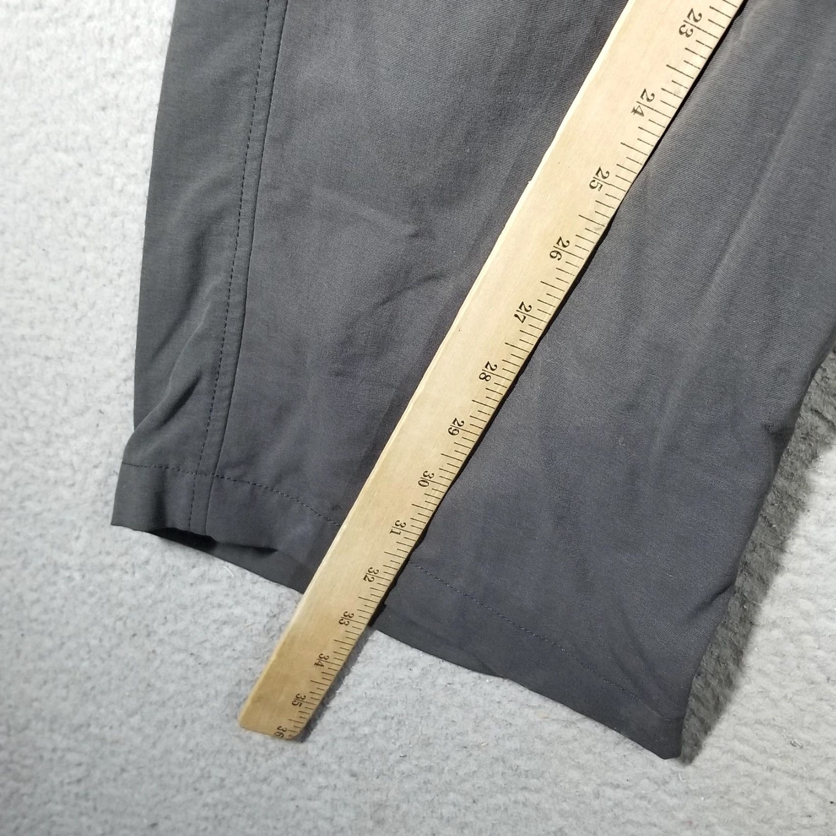 Eddie Bauer EDDIE BAUER Mens 36x32 Gray Utility Fit Hiking Cargo Pants Quick Dry Nylon Size US 36 / EU 52 - 7 Thumbnail