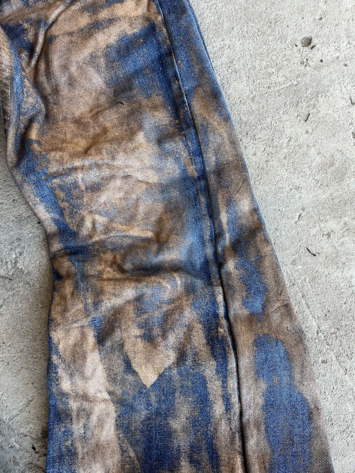 20471120 × If Six Was Nine × Le Grande Bleu (L.G.B.) Dirty Painted Distressed Thrashed Faded Baggy Jeans Y2K Size US 33 - 7 Thumbnail