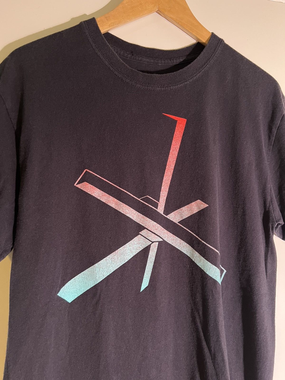 Band Tees 2019 The Chainsmokers WWJ EDM Rave Electronic Tour T Shirt Size US M / EU 48-50 / 2 - 3 Thumbnail