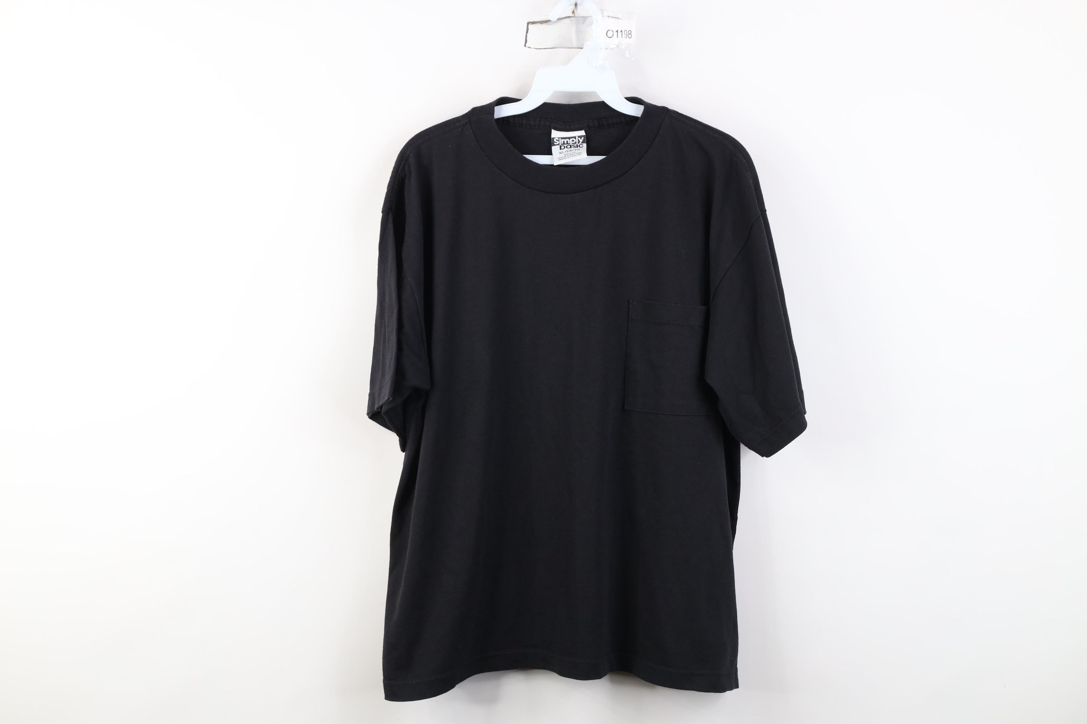 Vintage Vintage 90s Streetwear Pocket Short Sleeve T-Shirt Black USA Size XL / US 12-14 / IT 48-50 - 1 Thumbnail