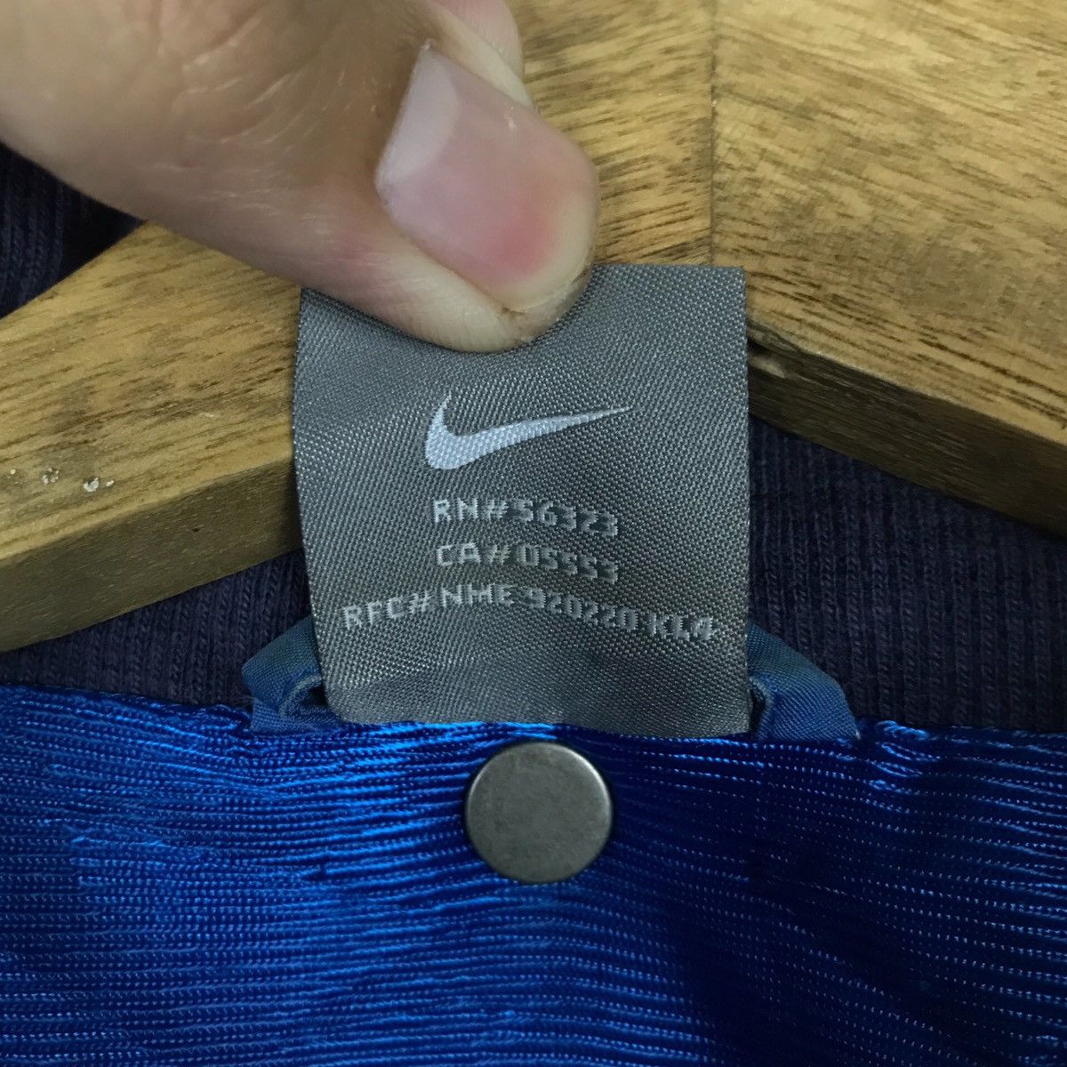 Nike Vintage Nike Two Tone Full Zipper Sweater Jacket Size US L / EU 52-54 / 3 - 9 Thumbnail