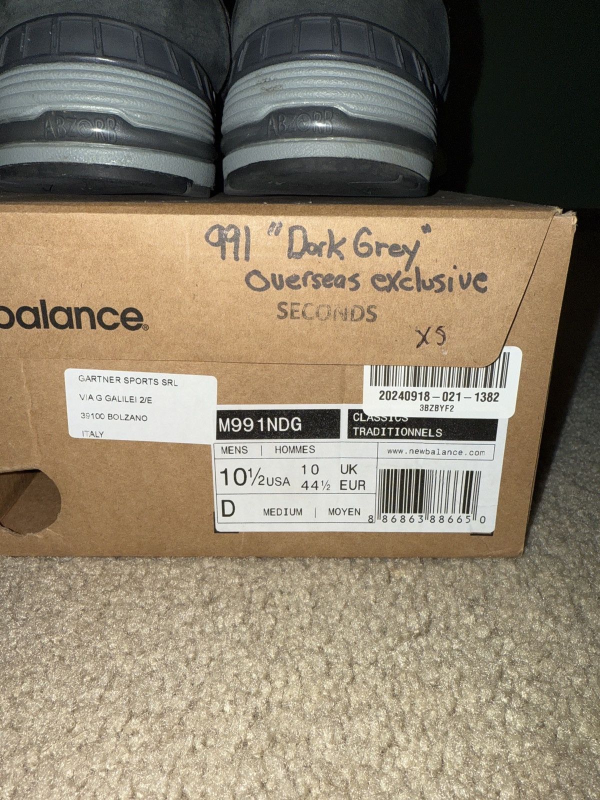 New balance 991 “dark grey” overseas exclusive